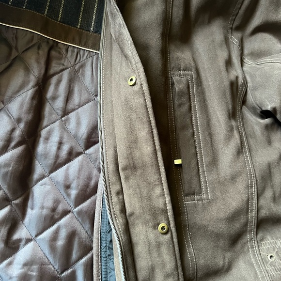 XL Walnut colored Johnston & Murphy Autumn/Winter Jacket w/removable collar. - Picture 11 of 15